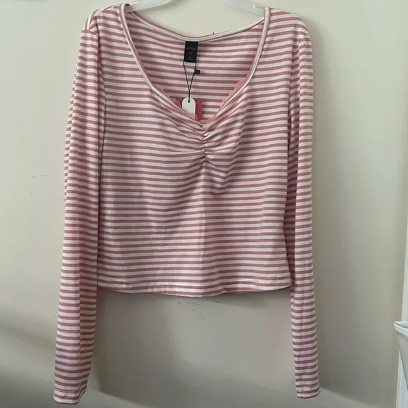 Pink longsleeve shirt - Picture 1 of 3